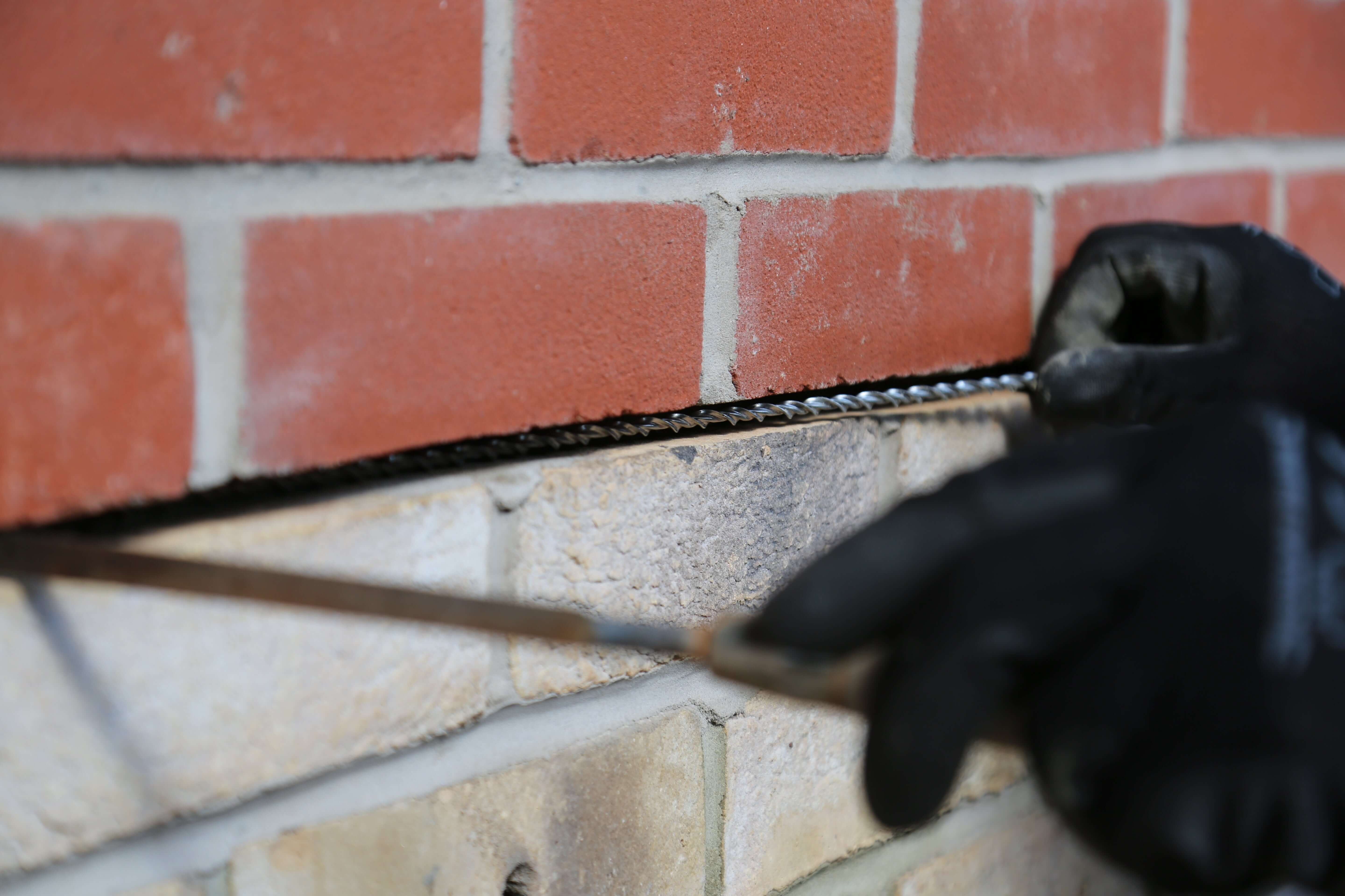 Strucsol Grout Crack Stitch Kit - 6mm x 1 metre bar - 4.5L Grout.