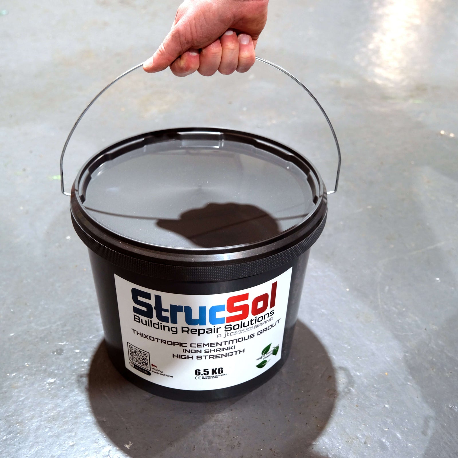 Strucsol HS grout bucket 